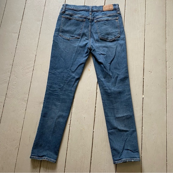 Madewell Tomboy Straight Jeans in Callan Wash Ankle Mid Rise Stretch - Picture 9 of 16
